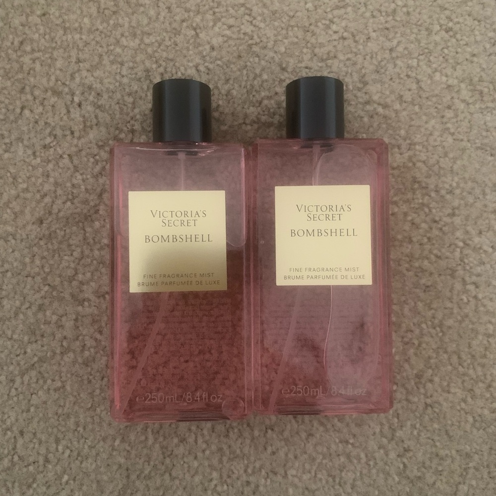 Victoria's Secret Bombshell Fragrance Mist - Soft Pink